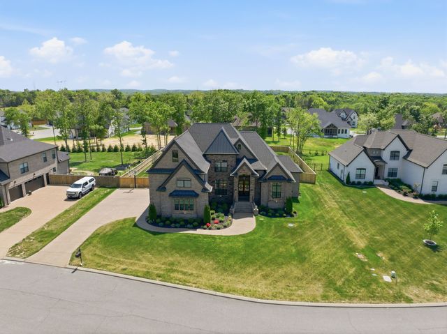 2605 Oxford Pl, Mount Juliet, TN 37122