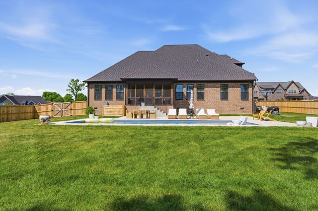 2605 Oxford Pl, Mount Juliet, TN 37122