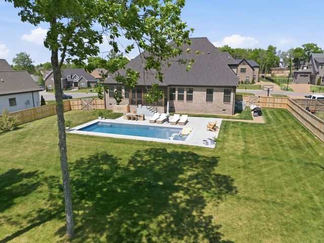 2605 Oxford Pl, Mount Juliet, TN 37122