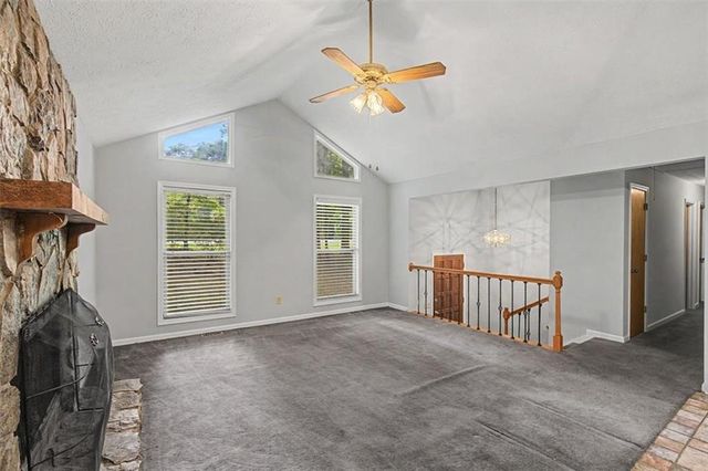 380 N Victoria Road, Woodstock, GA 30189