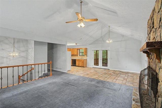 380 N Victoria Road, Woodstock, GA 30189
