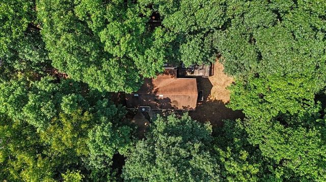 380 N Victoria Road, Woodstock, GA 30189