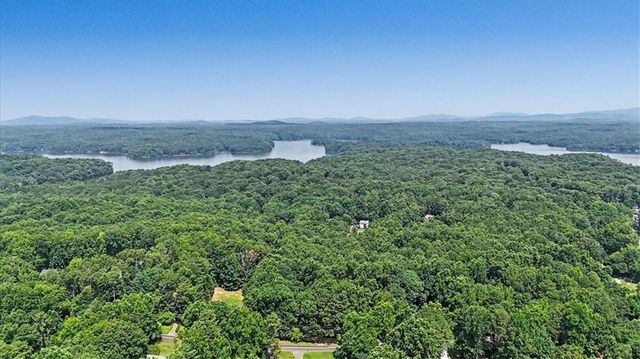 380 N Victoria Road, Woodstock, GA 30189