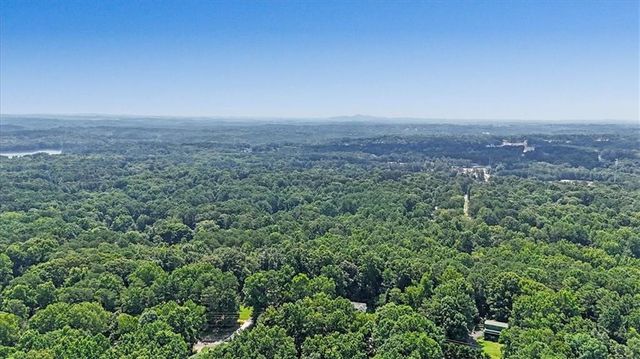 380 N Victoria Road, Woodstock, GA 30189