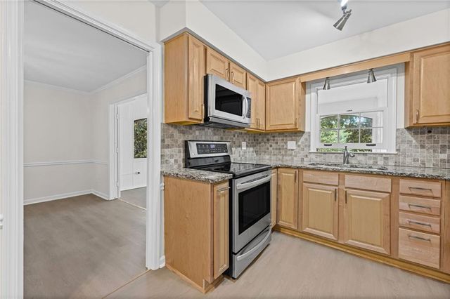 70 Chaumont Square NW, Atlanta, GA 30327
