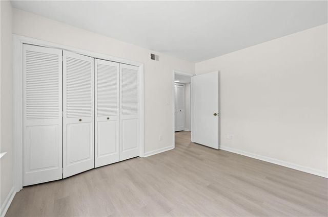 70 Chaumont Square NW, Atlanta, GA 30327
