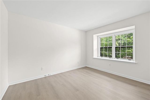 70 Chaumont Square NW, Atlanta, GA 30327