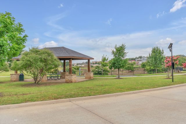 1005 Boyd Lane, Euless, TX 76040