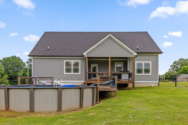 72 Richard Drive, Ringgold, GA 30736