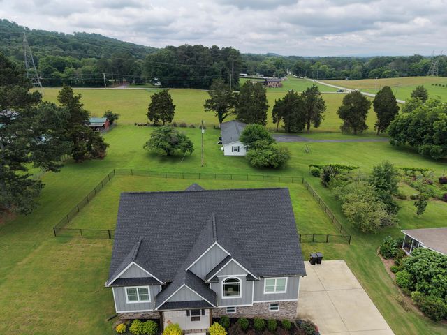 72 Richard Drive, Ringgold, GA 30736