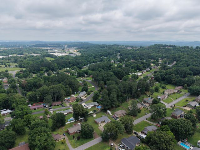 72 Richard Drive, Ringgold, GA 30736