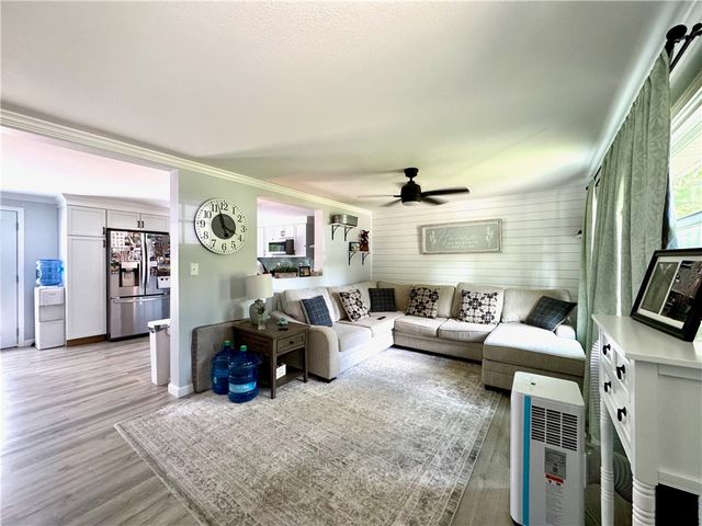 4 Cayuga Street, Sidney, NY 13838