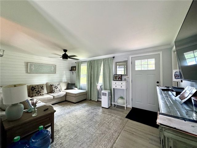 4 Cayuga Street, Sidney, NY 13838