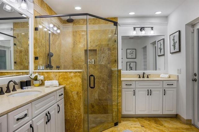 1419 NE 57th Street, Fort Lauderdale, FL 33334