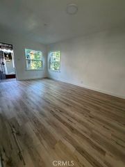 16817 Sherman Way, Los Angeles, CA 91406