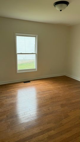 124 Ray Ave, Old Hickory, TN 37138