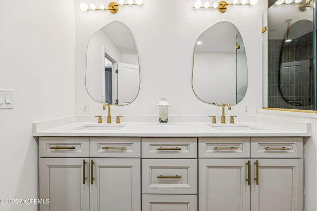 34 Kremer Avenue, Eatontown, NJ 07724