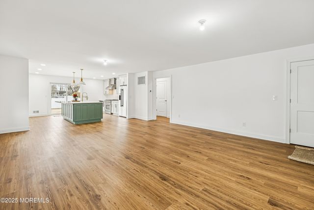 34 Kremer Avenue, Eatontown, NJ 07724