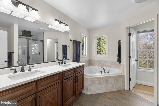 1131 ARNOLD RD, Westminster, MD 21157