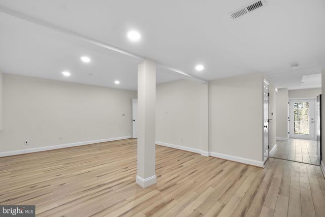1131 ARNOLD RD, Westminster, MD 21157