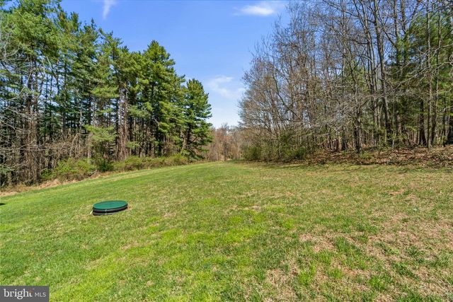 1131 ARNOLD RD, Westminster, MD 21157