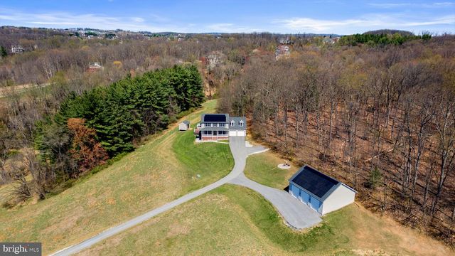 1131 ARNOLD RD, Westminster, MD 21157