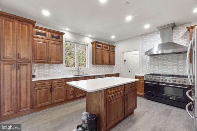 1131 ARNOLD RD, Westminster, MD 21157
