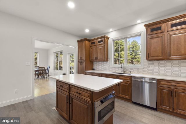 1131 ARNOLD RD, Westminster, MD 21157