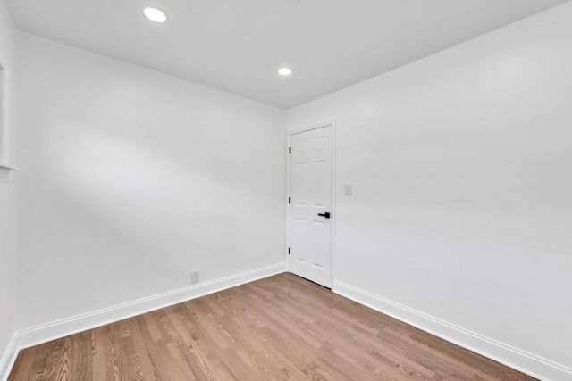 7817 S Kenton Avenue, Chicago, IL 60652