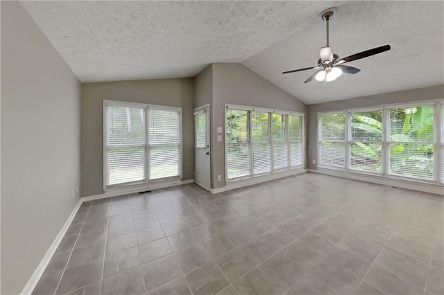 2330 Hinton Road, Dacula, GA 30019