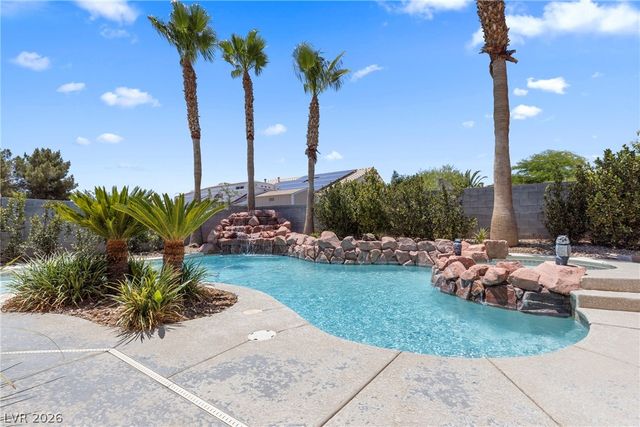 6813 Unicorn Street, Las Vegas, NV 89131
