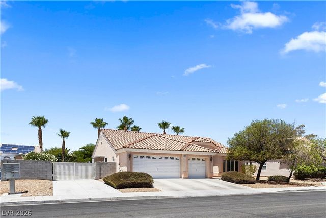 6813 Unicorn Street, Las Vegas, NV 89131