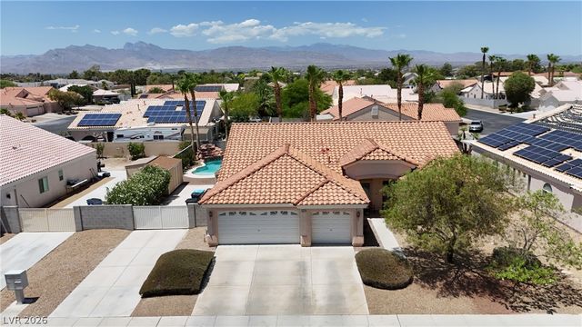 6813 Unicorn Street, Las Vegas, NV 89131