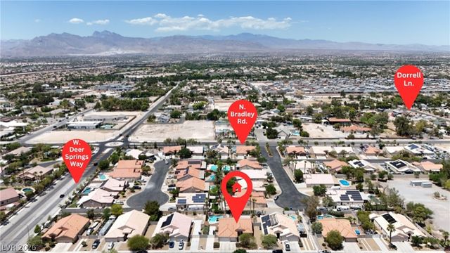 6813 Unicorn Street, Las Vegas, NV 89131