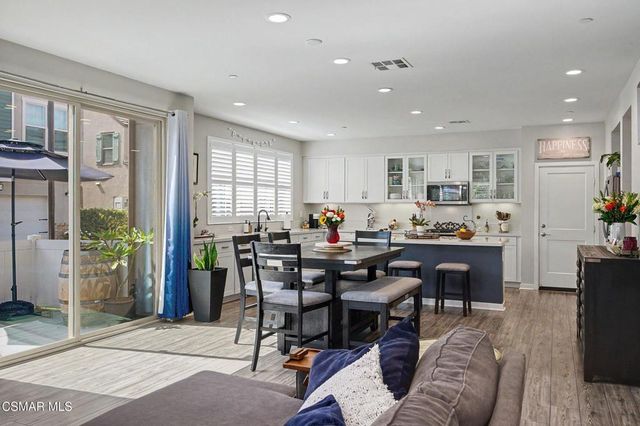1830 Poppy Drive 1, Simi Valley, CA 93065