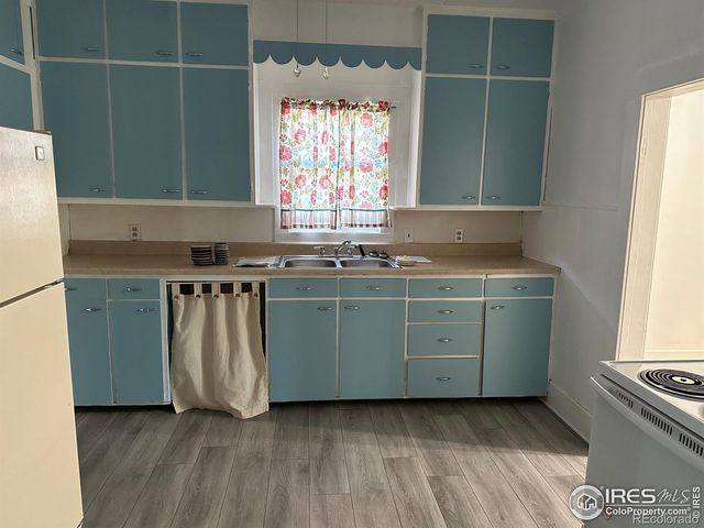 109 E 5th Street, Julesburg, CO 80737