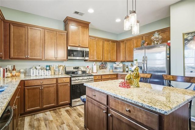 918 Pine Way, Dallas, GA 30157