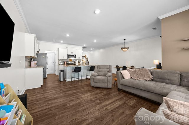 616 Altamonte Drive, Lake Wylie, SC 29710