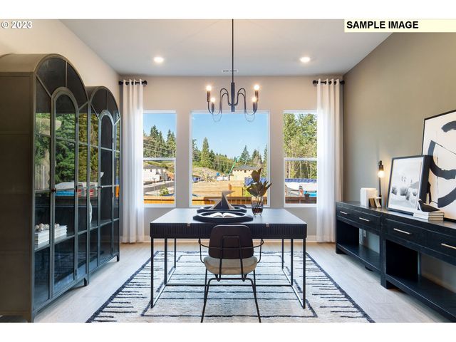 420 W IVY St, Washougal, WA 98671