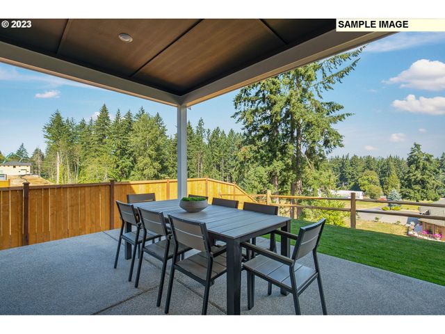 420 W IVY St, Washougal, WA 98671