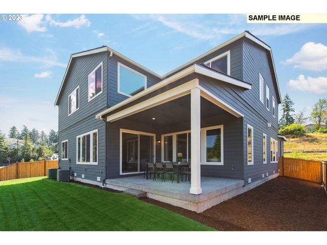 420 W IVY St, Washougal, WA 98671