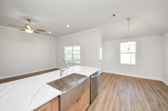 10310 Cabo Del Sol Lane, Cleveland, TX 77327