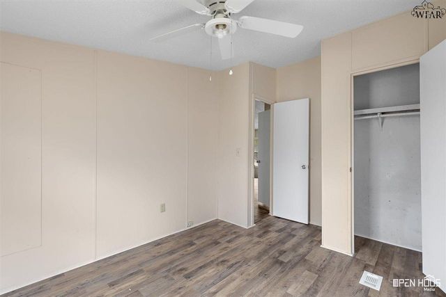 205 W 1ST STREET, Burkburnett, TX 76354