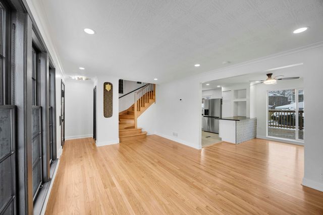 10606 S Vernon Avenue, Chicago, IL 60628