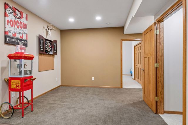 13890 Blanca Court, Rosemount, MN 55068