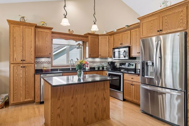 13890 Blanca Court, Rosemount, MN 55068