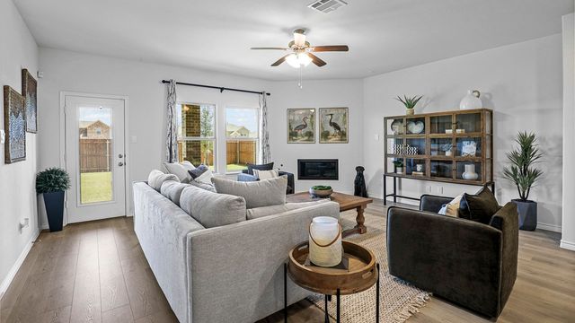 430 Scenic Spark Lane, Lavon, TX 75166