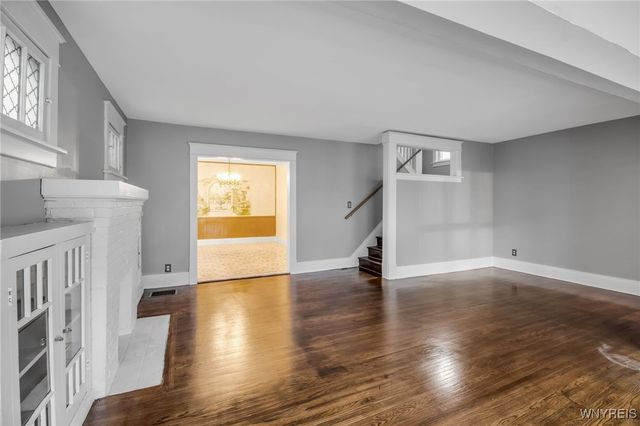 98 Taunton Place, Buffalo, NY 14216