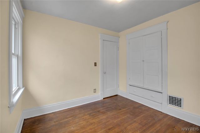 98 Taunton Place, Buffalo, NY 14216