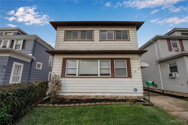 98 Taunton Place, Buffalo, NY 14216
